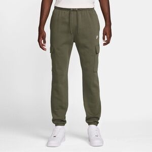 Men’s Nike Club Cargo Pants – Olive